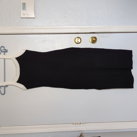 NEW Elegant Black and White Women's Dress Med - Picture 1 of 3